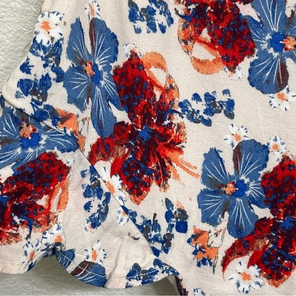 Free People Fiona High Waist Shorts Floral Blue Red Size 8 - Picture 4 of 10